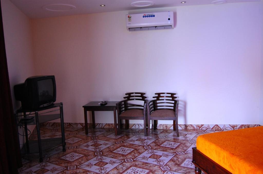 Hotel Tourist Rest House Agra Bagian luar foto